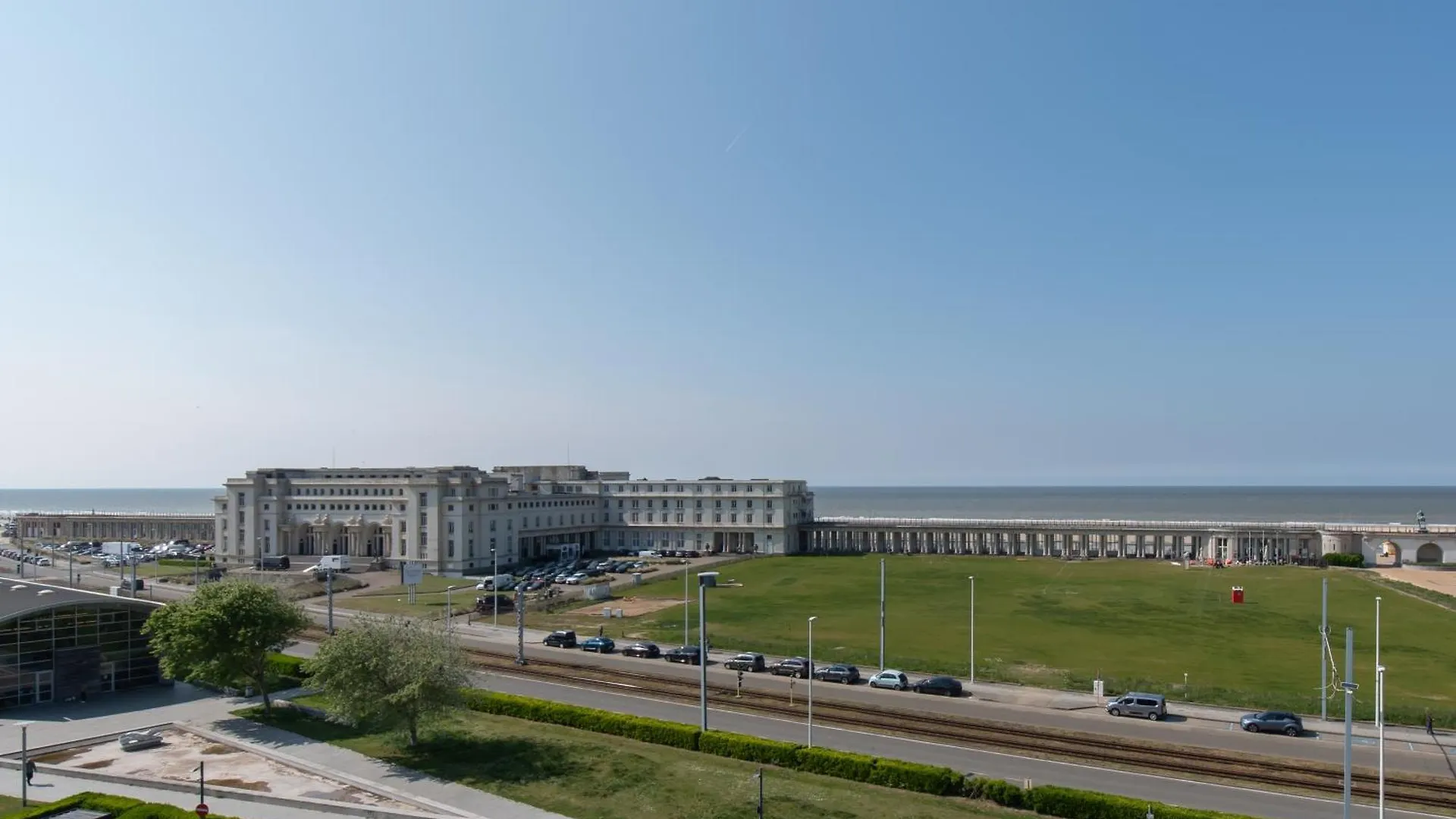 Apartment Penthouse Ostend With Seaview
