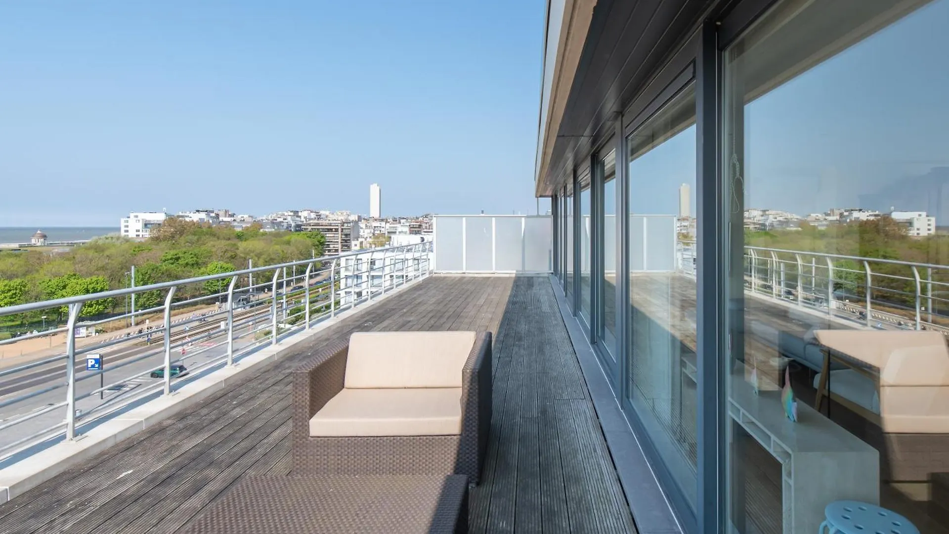 Penthouse Ostend With Seaview 0*,