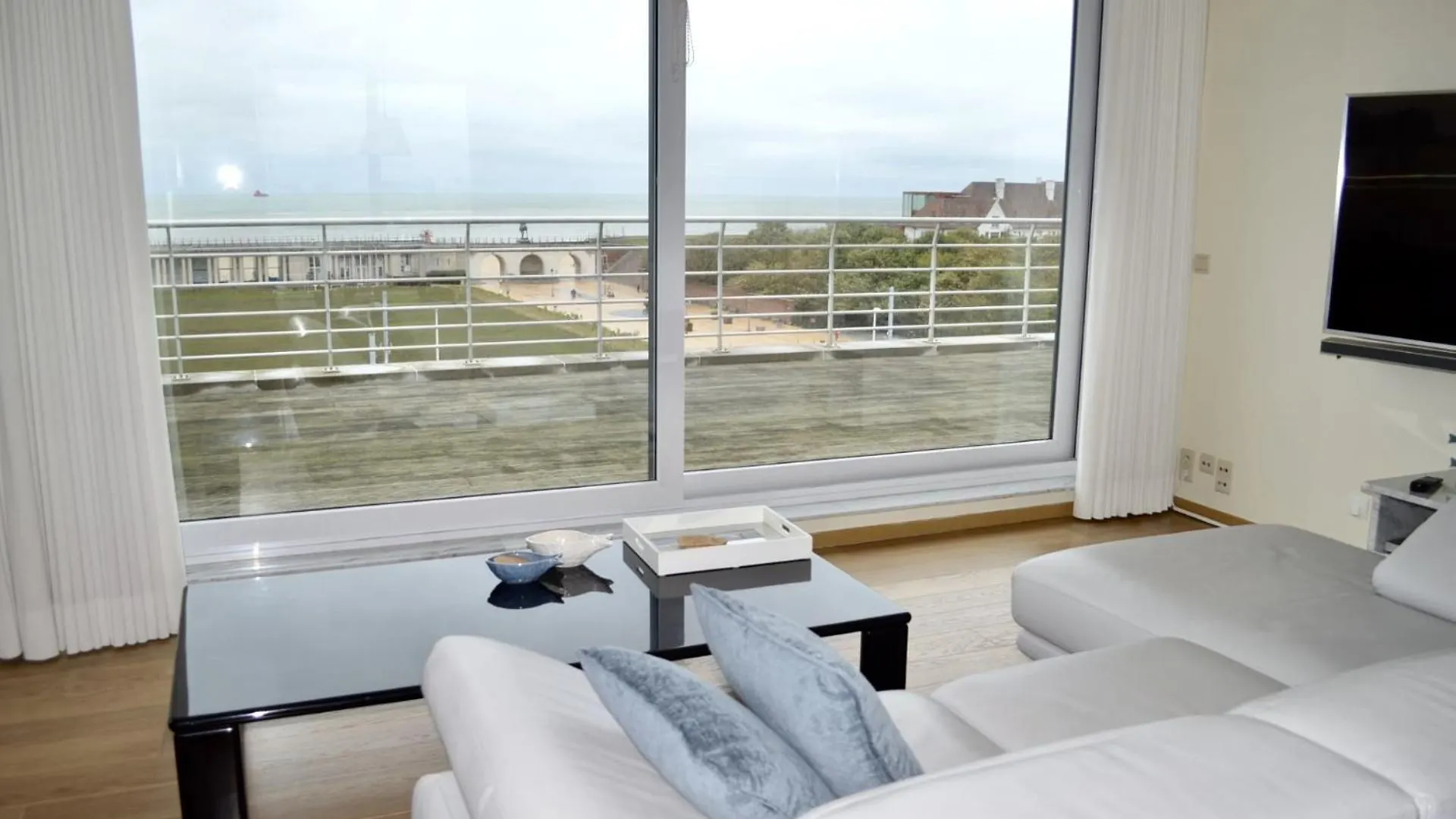 Penthouse Ostend With Seaview Belgium